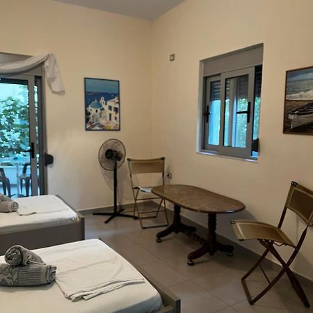 Riviera Rooms Sarande Ngoại thất bức ảnh