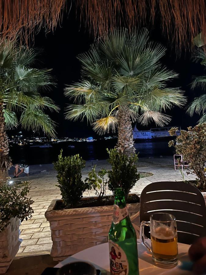 Riviera Rooms Sarande Ngoại thất bức ảnh